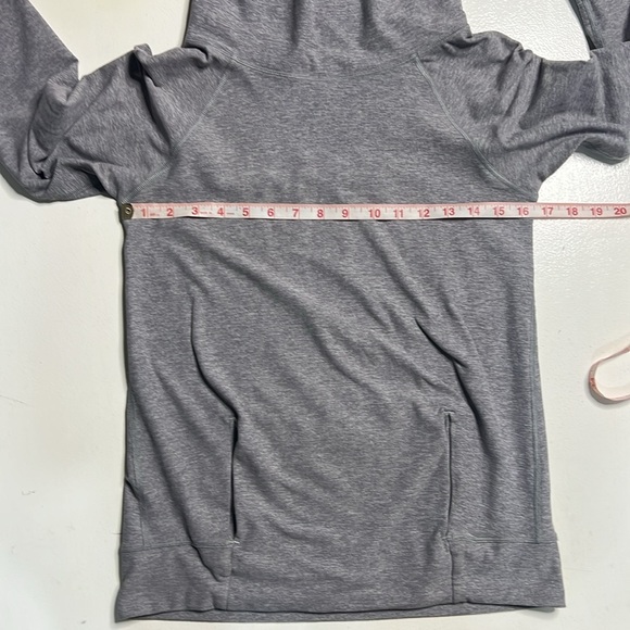 Lululemon Make A Move Long Sleeve in Heathered Battleship - Picture 8 of 10